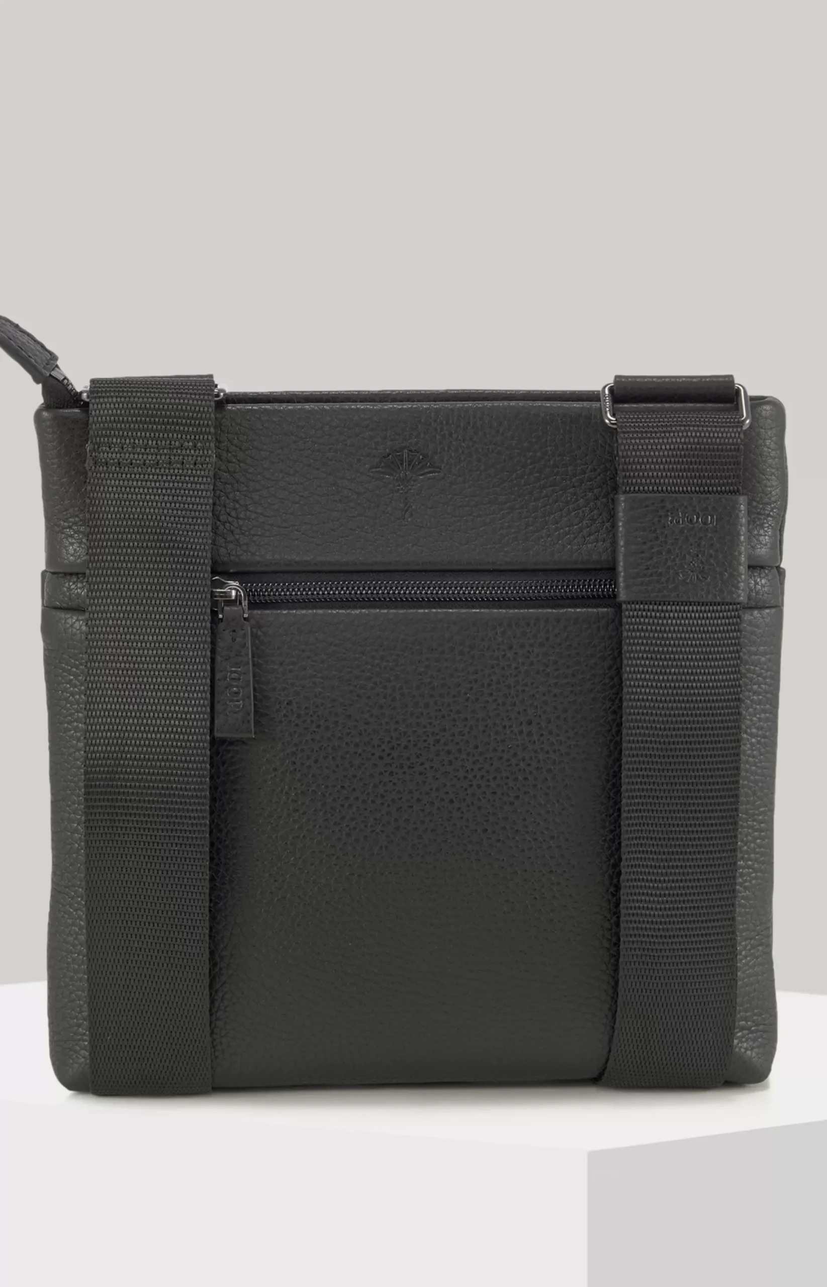 JOOP! Cardona Lian shoulder bag in black