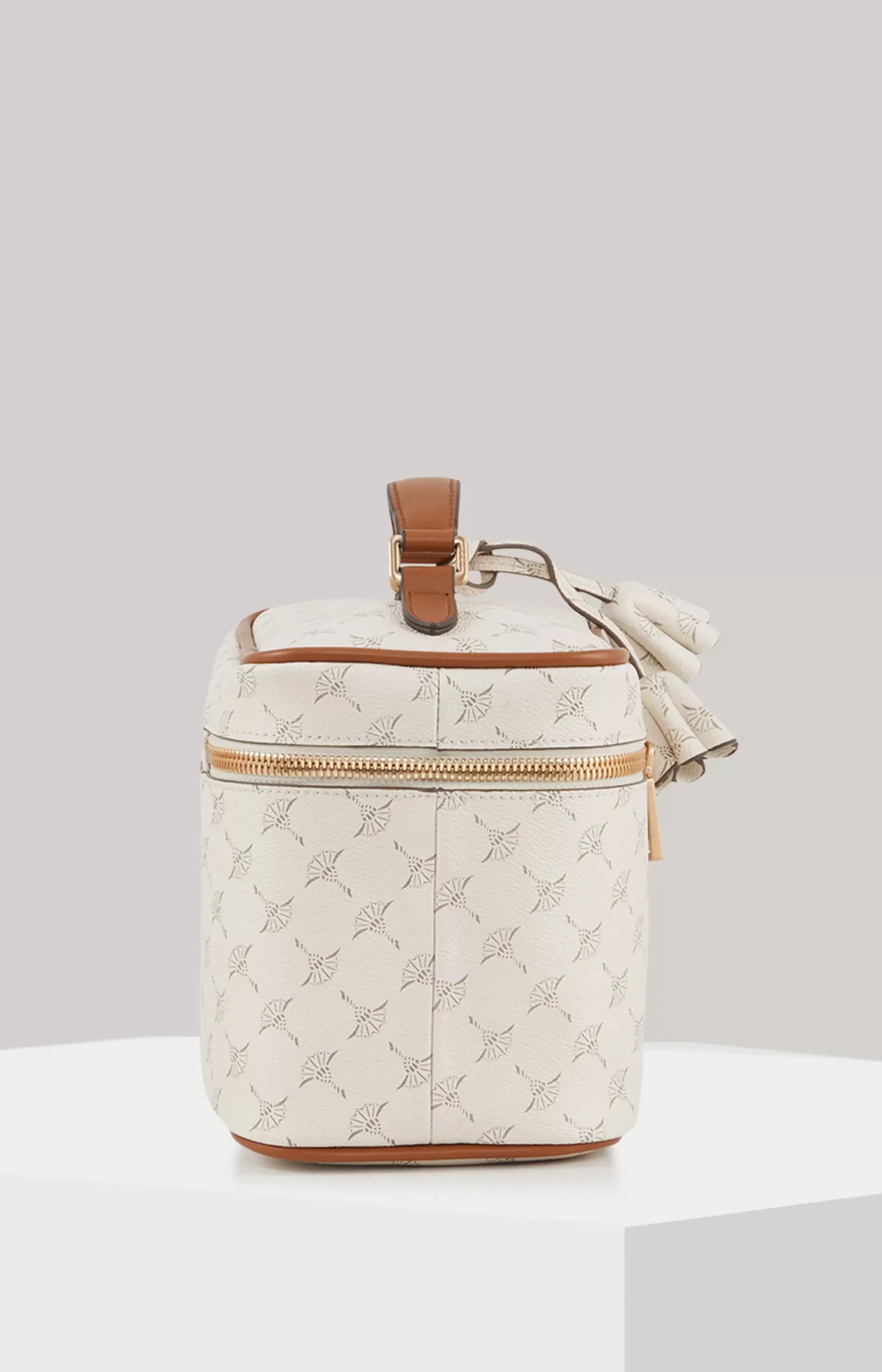 Online JOOP! Cortina Flora Beauty Case in off-white