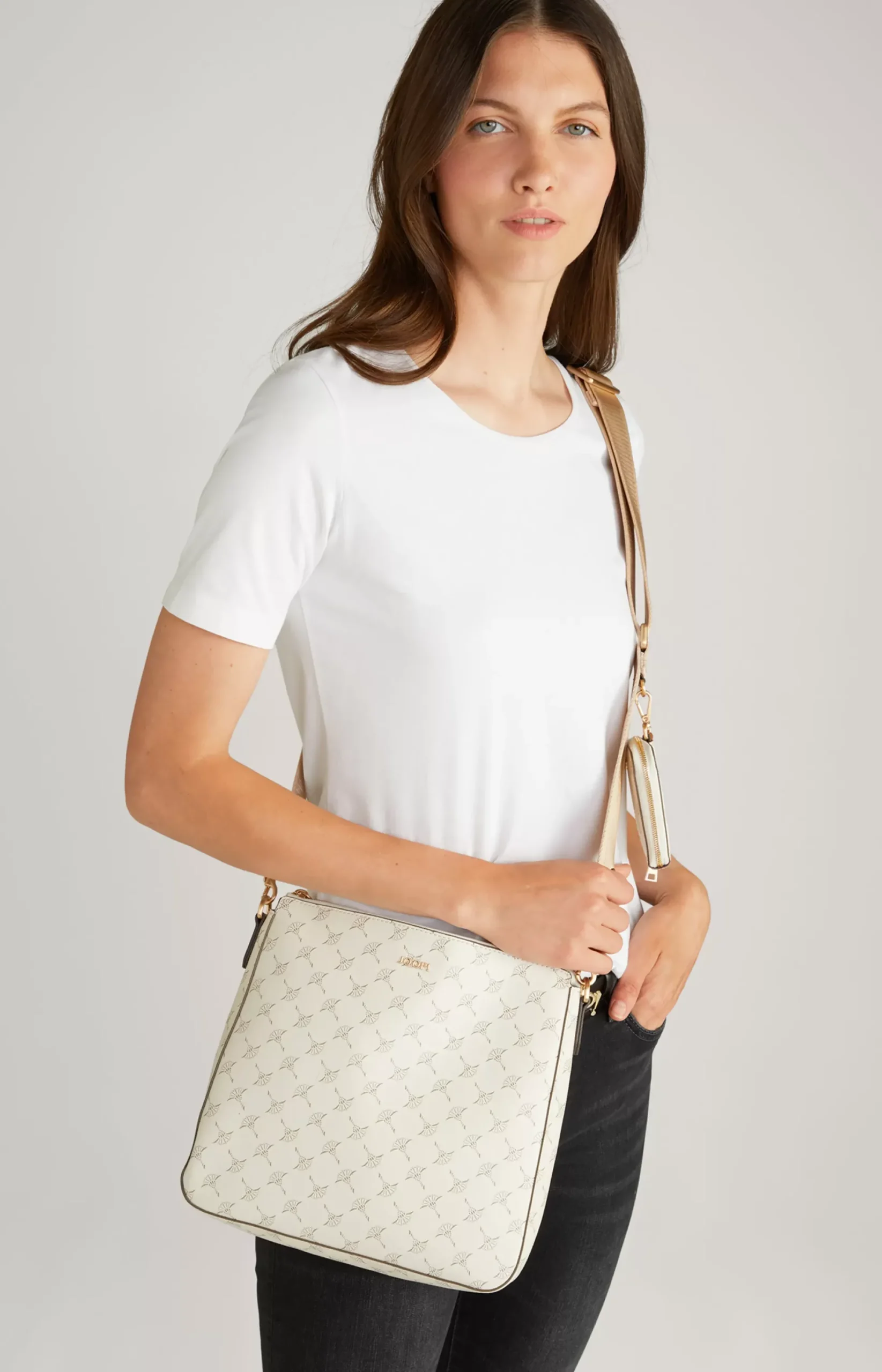 Sale JOOP! Cortina Jasmina Shoulder Bag in off-white