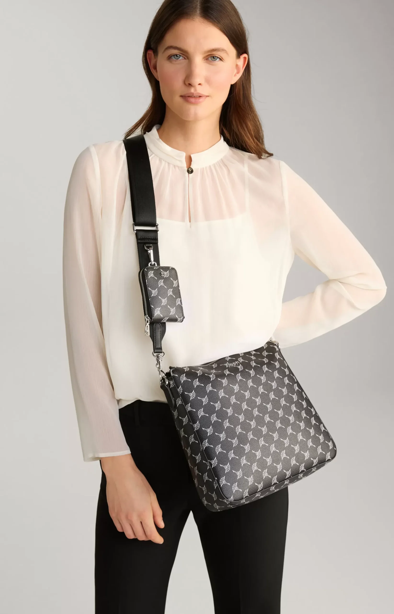 New JOOP! Cortina Jasmina Shoulder Bag in black