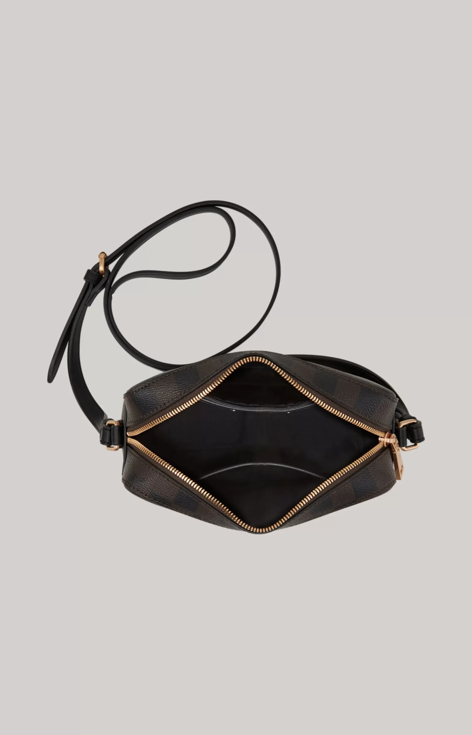 Discount JOOP! Cortina Piazza Cloe Shoulder Bag in brown