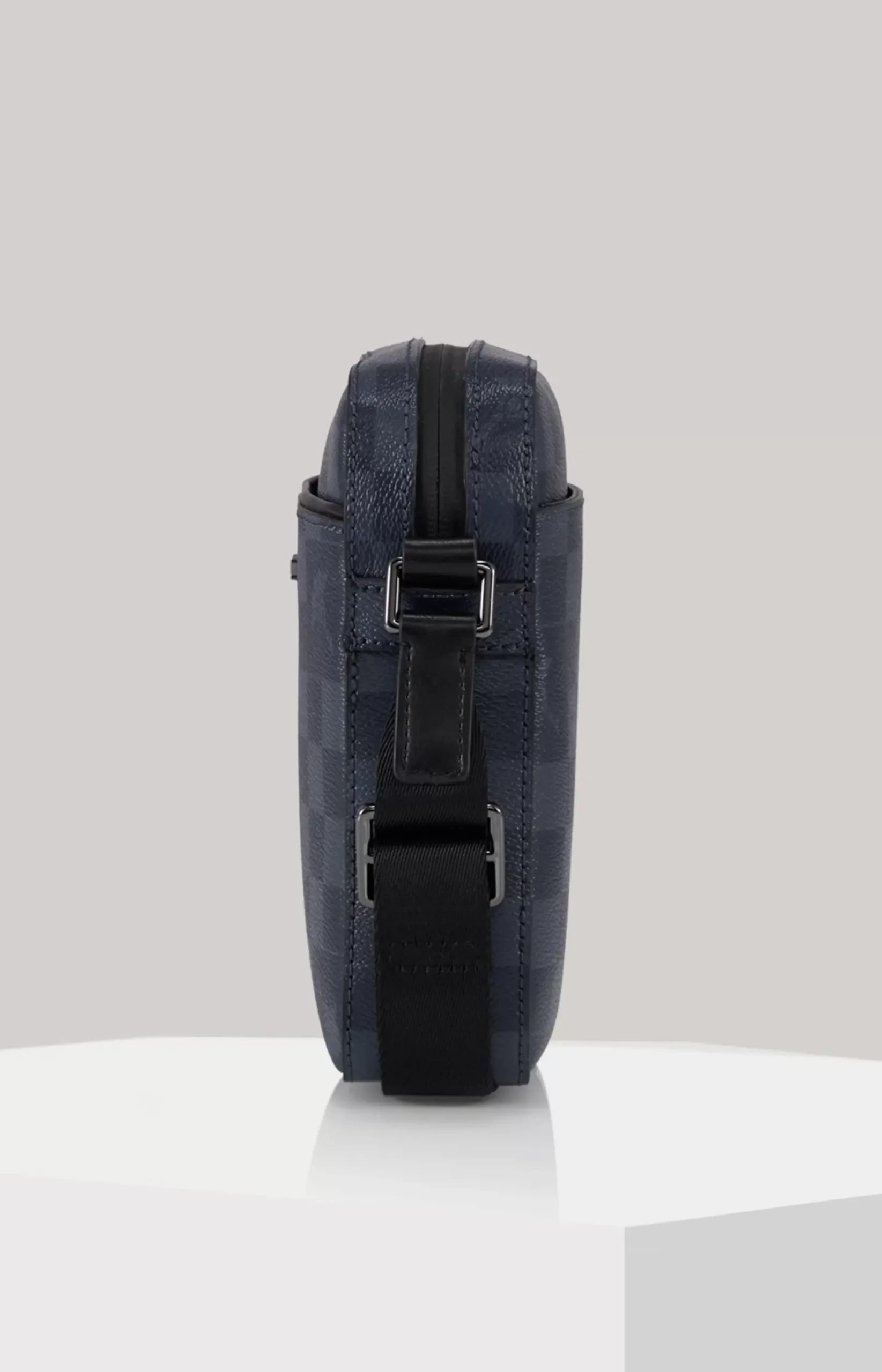 JOOP! Cortina Piazza Rafael shoulder bag in dark blue