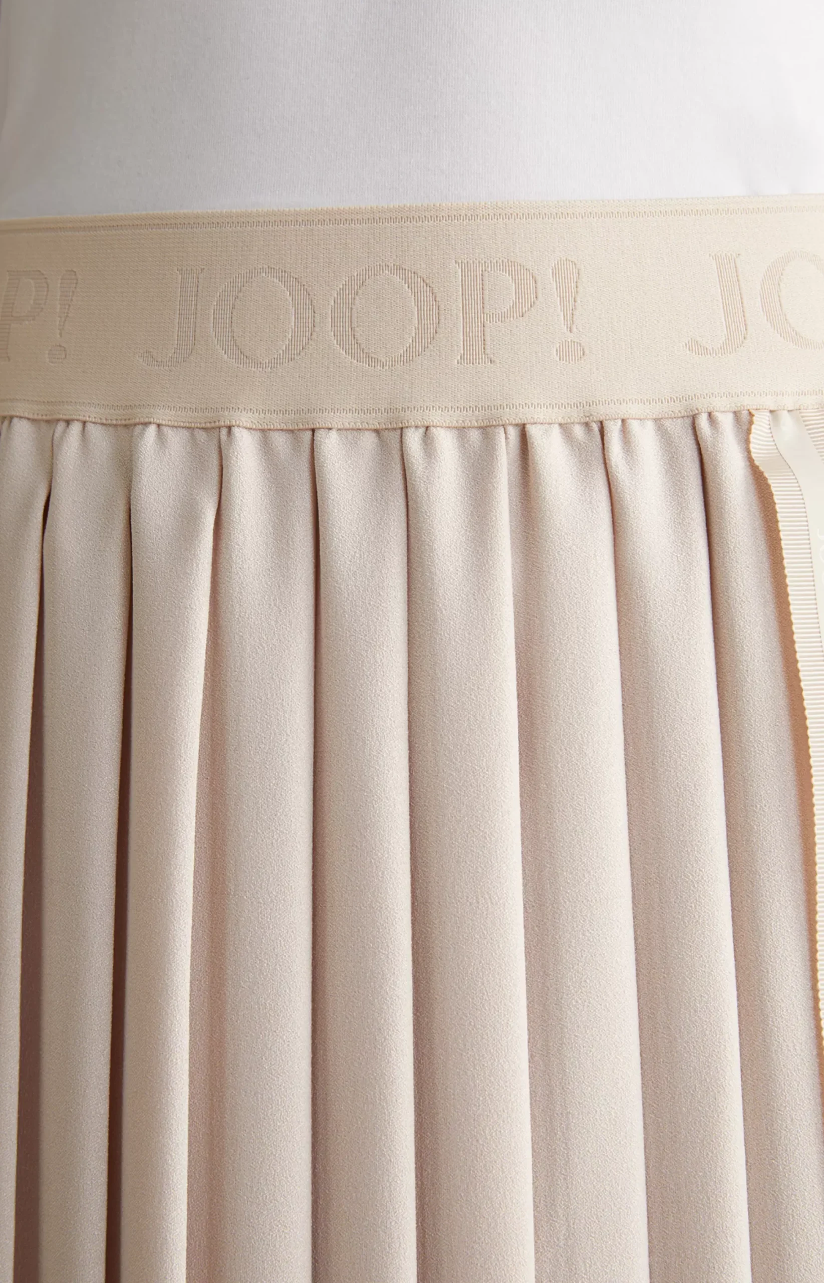 JOOP! Crêpe Skirt in Champagne beige