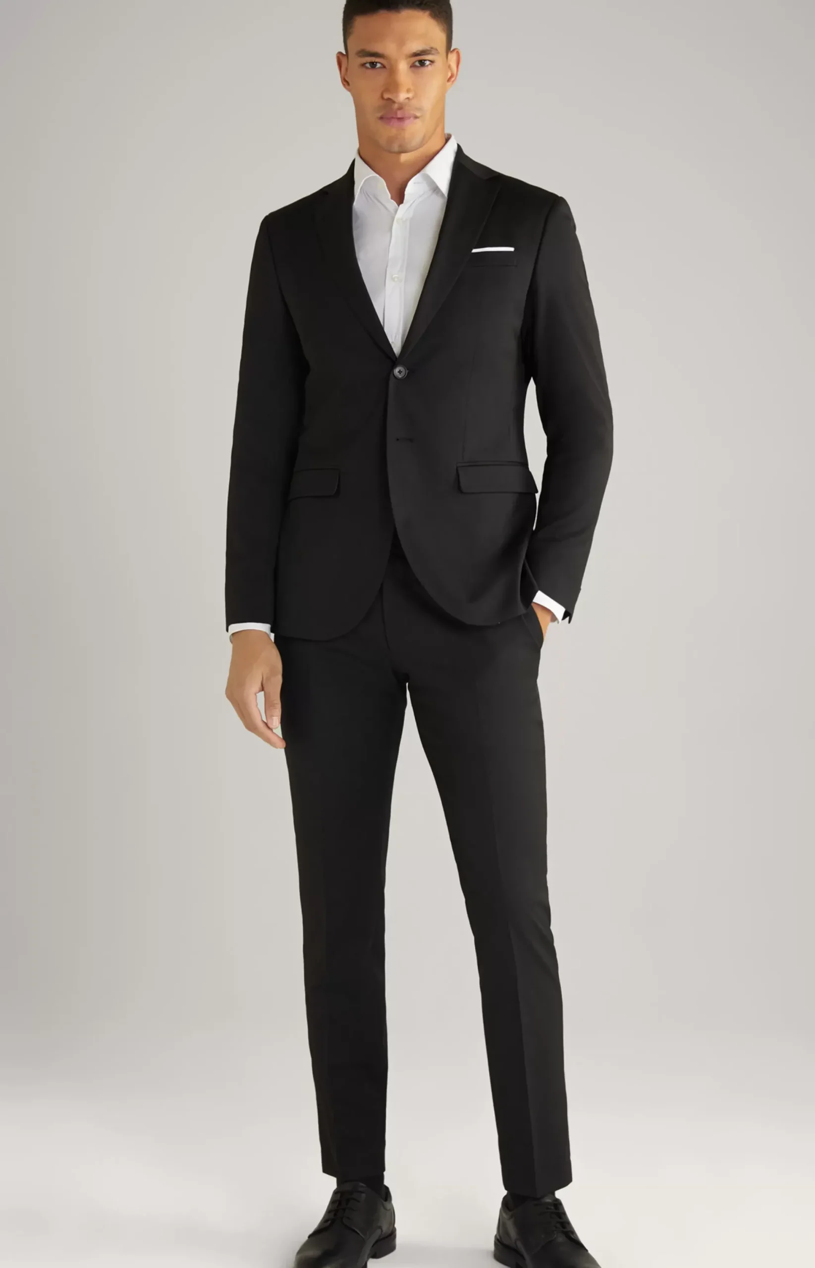 Hot JOOP! Damon-Gun Travel Suit in black