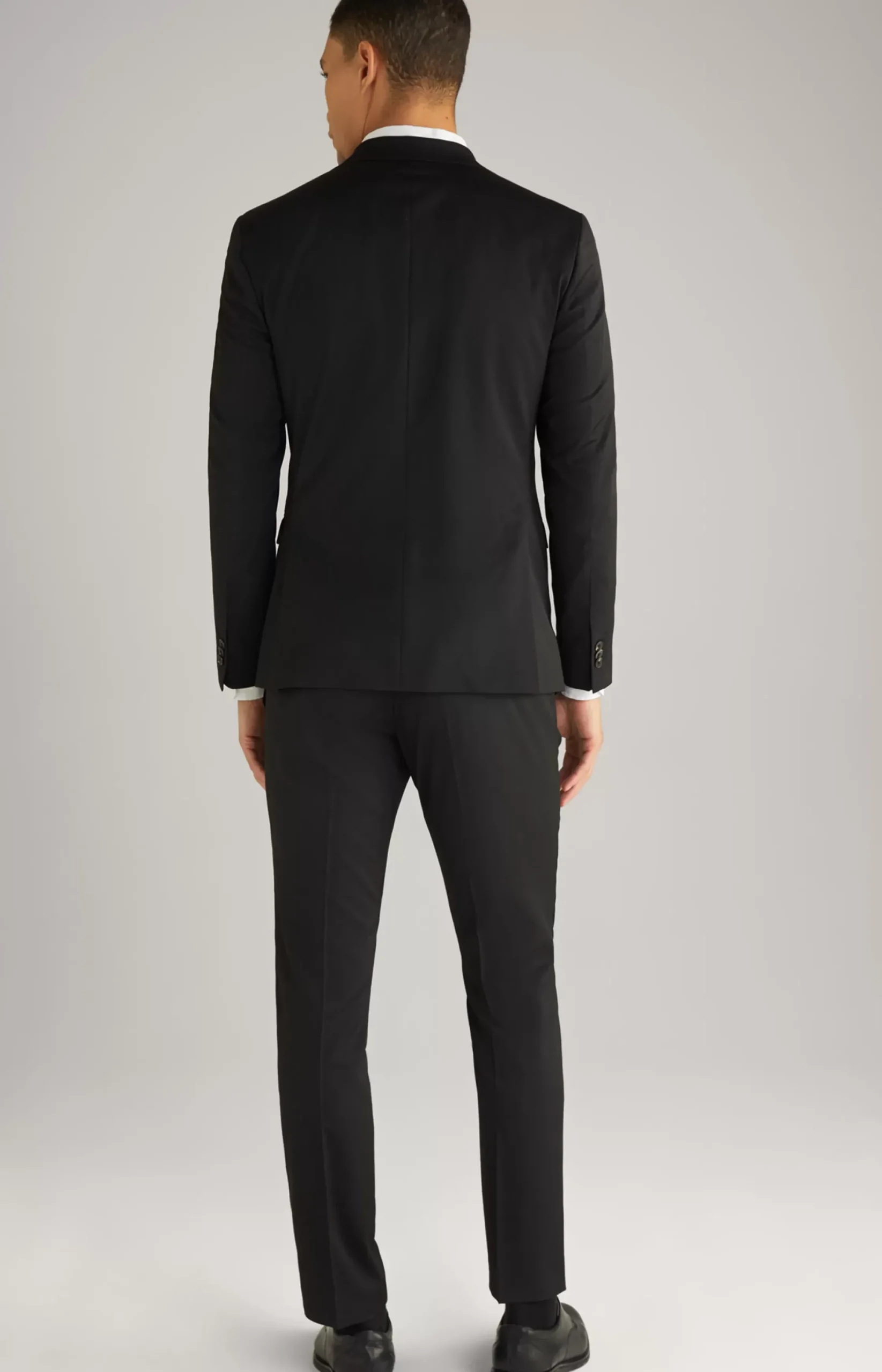 Hot JOOP! Damon-Gun Travel Suit in black