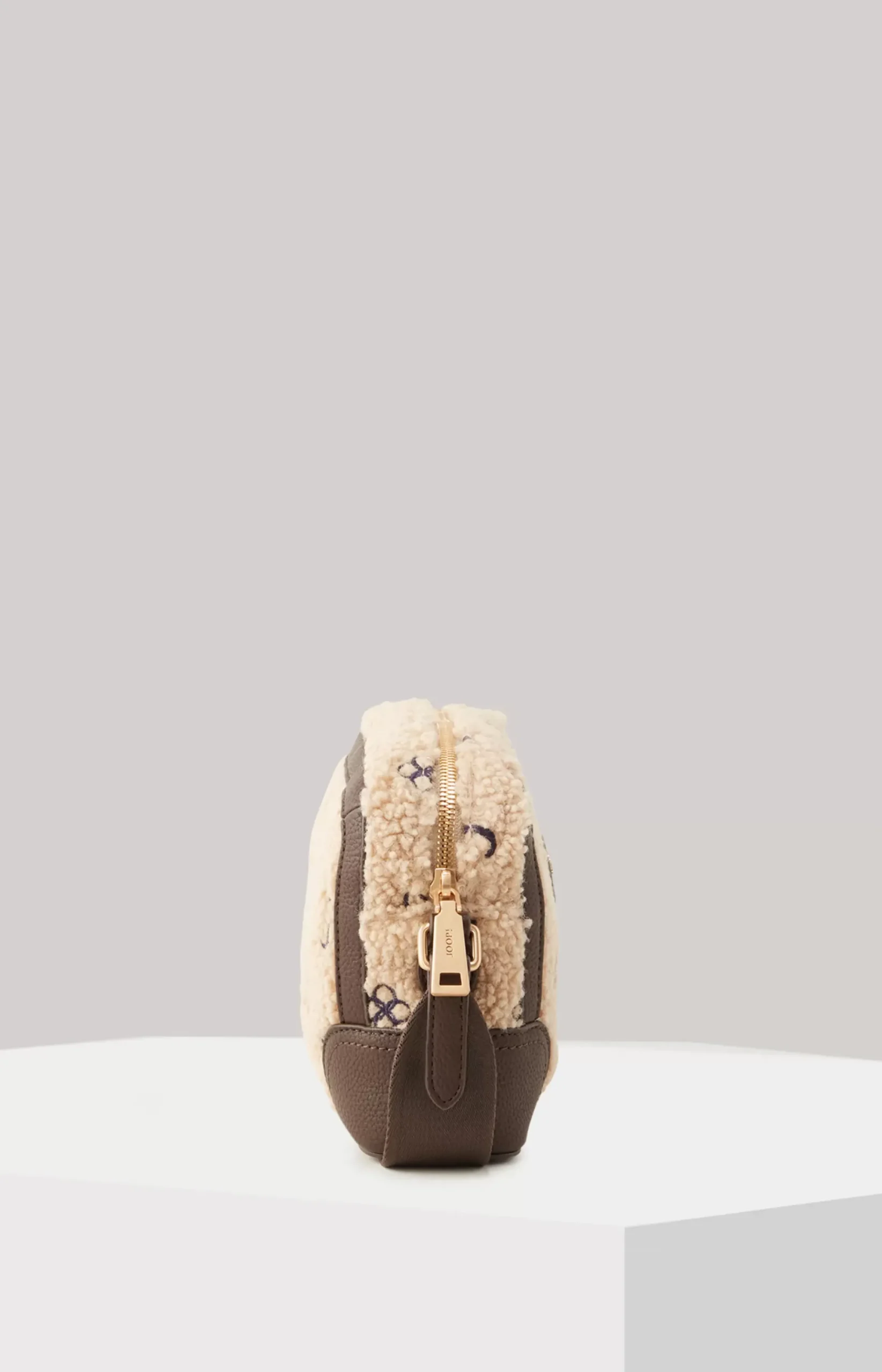 Best JOOP! Decoro Peluche Cloe Shoulder Bag in beige