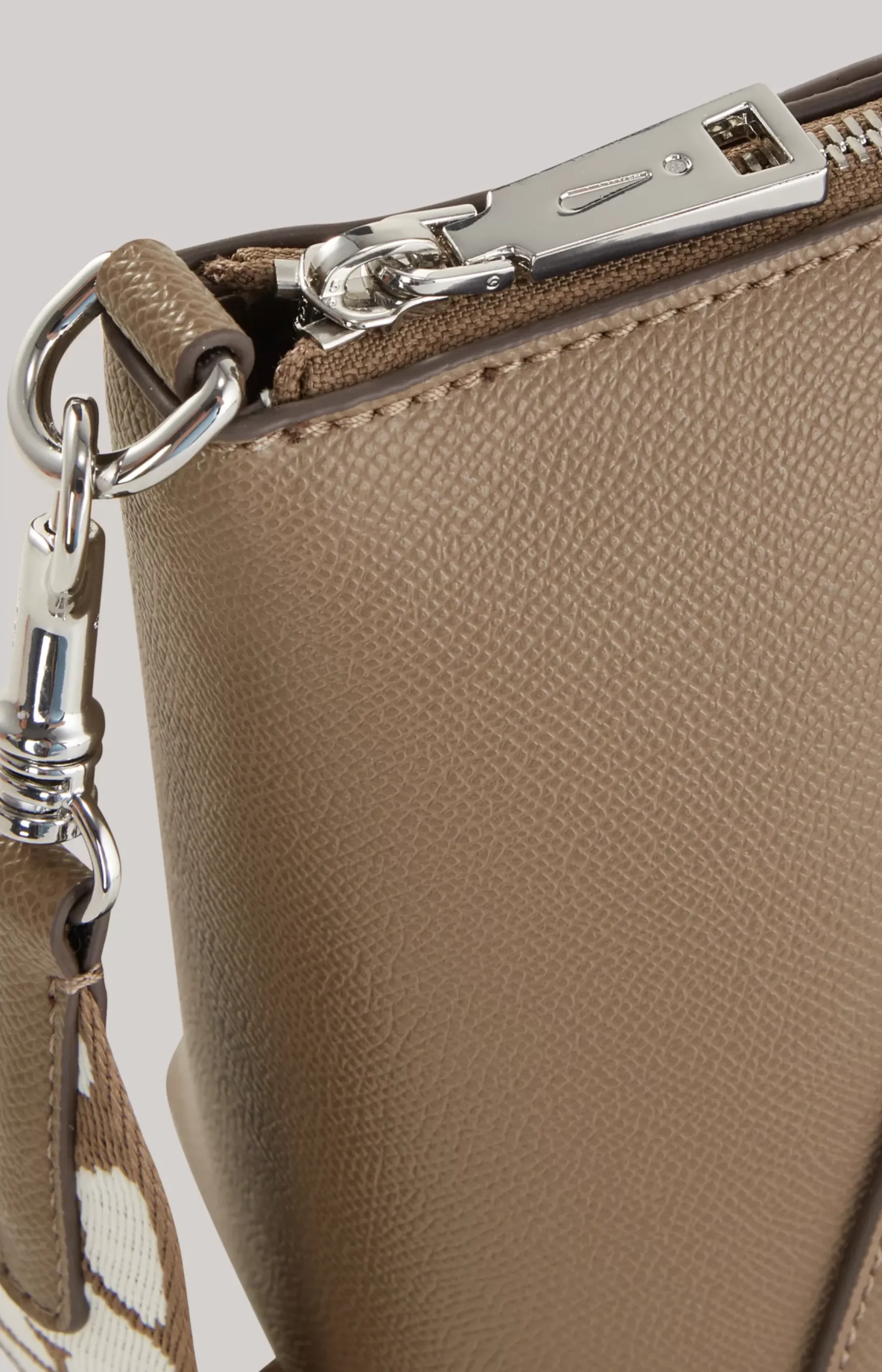 Sale JOOP! Giro Daniella Handbag in mushroom brown