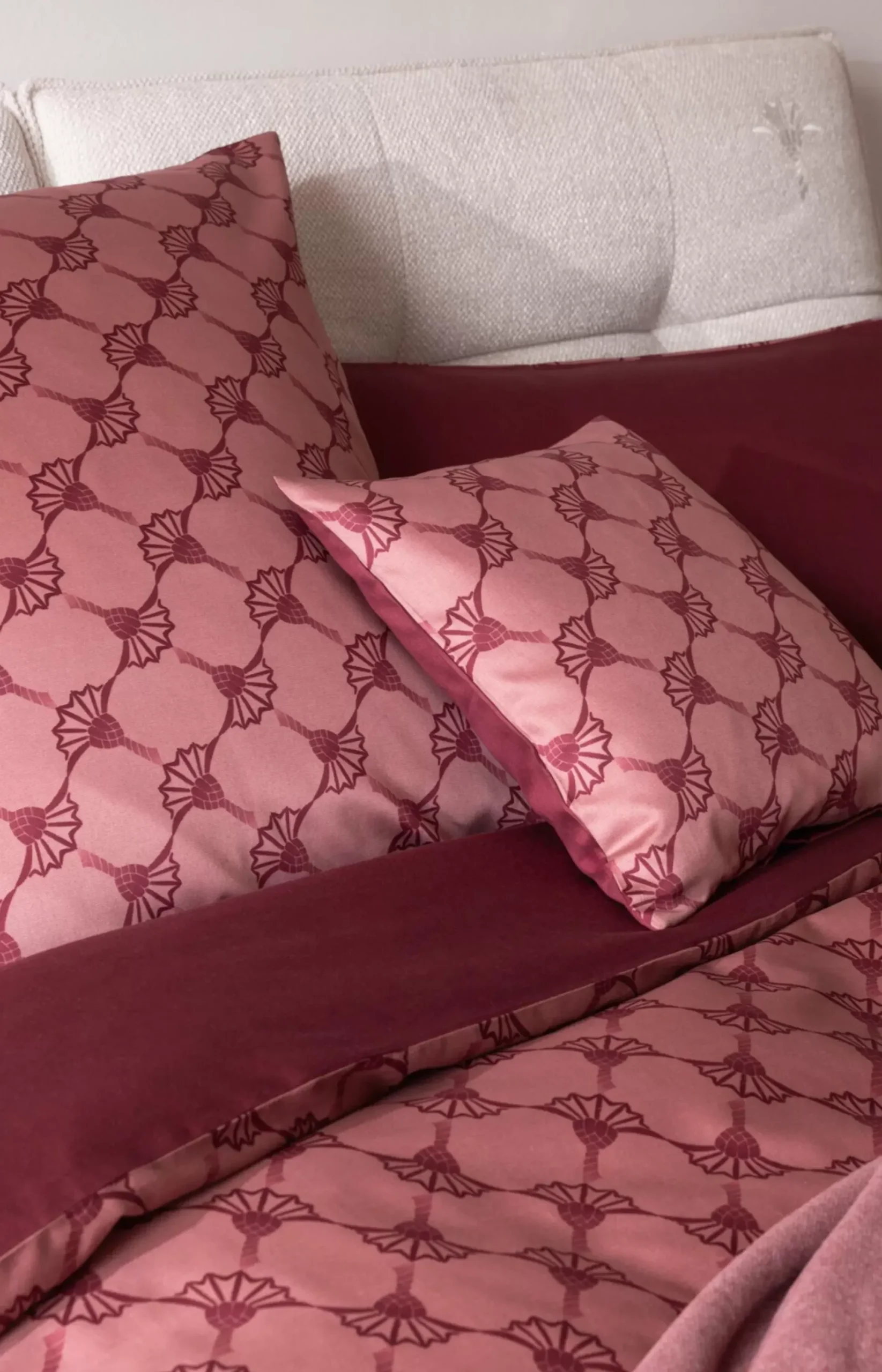 Hot JOOP! CORNFLOWER DOUBLE Bed Linen in fine rouge