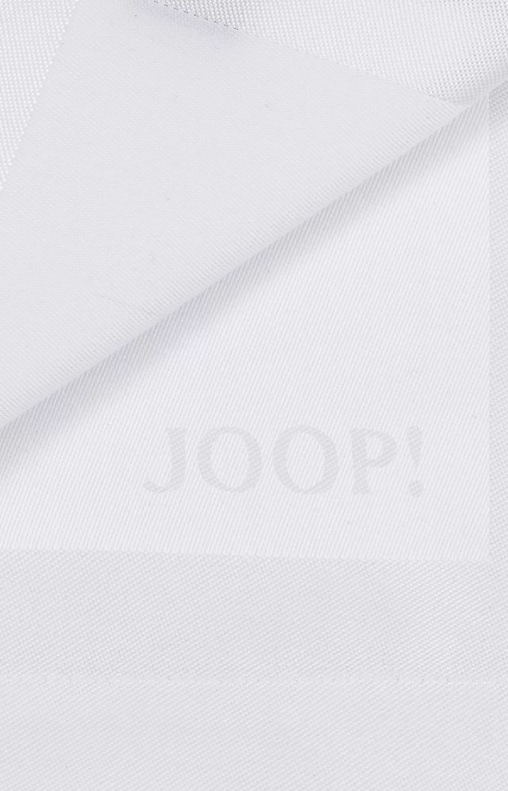 JOOP! JOOP linens! Signature in white