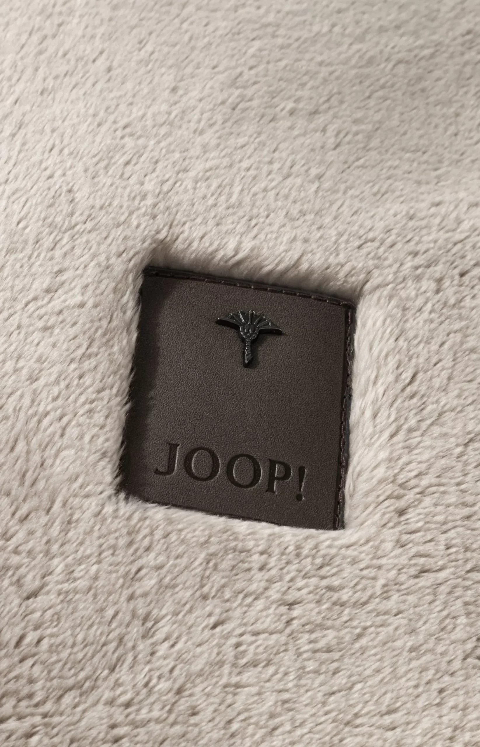 Best JOOP! SLEEK Decorative Cushion Cover in grey