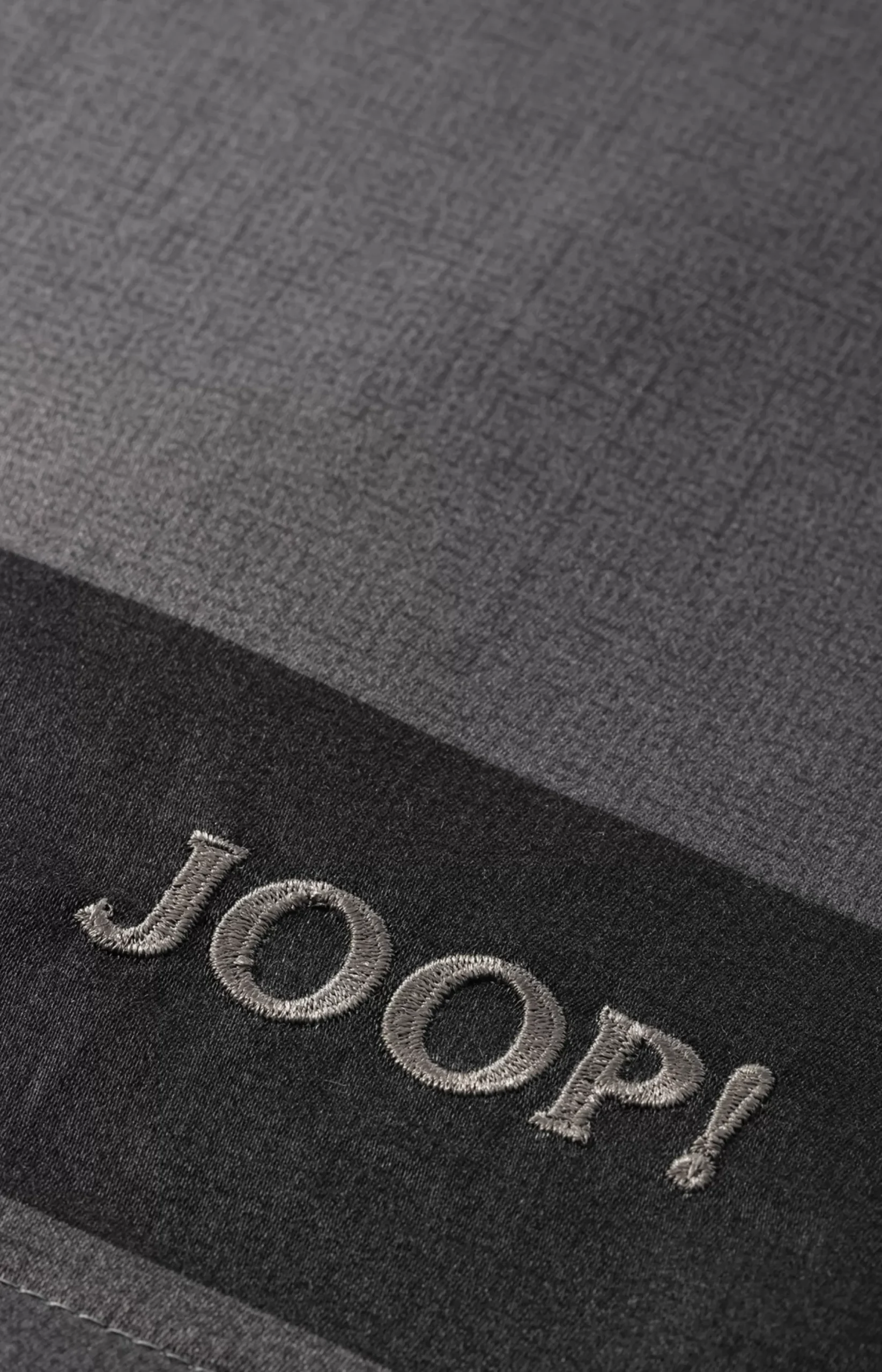 JOOP! WOVEN Bedlinen in ebony