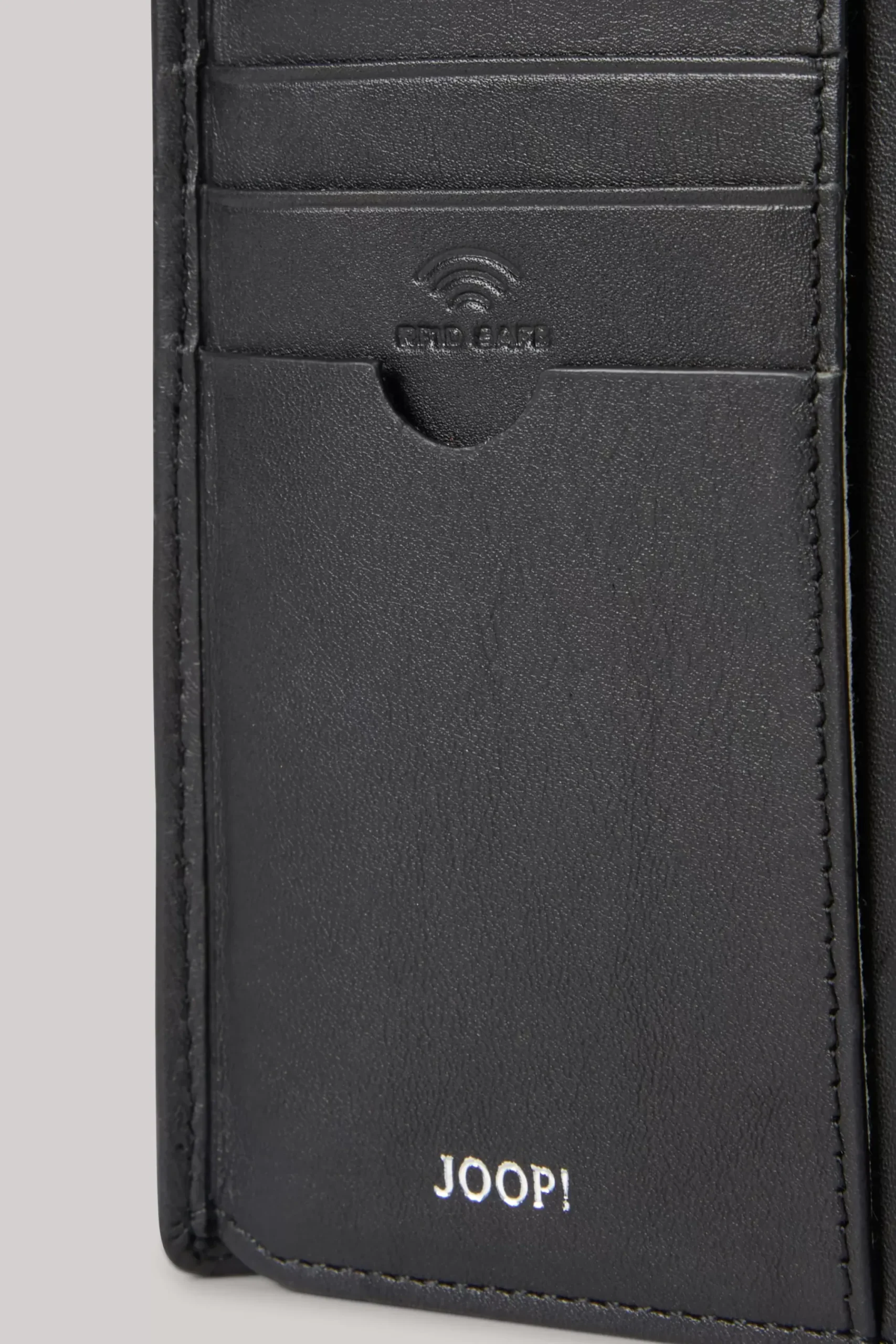 New JOOP! Leggero Stampa Cosma Wallet in black