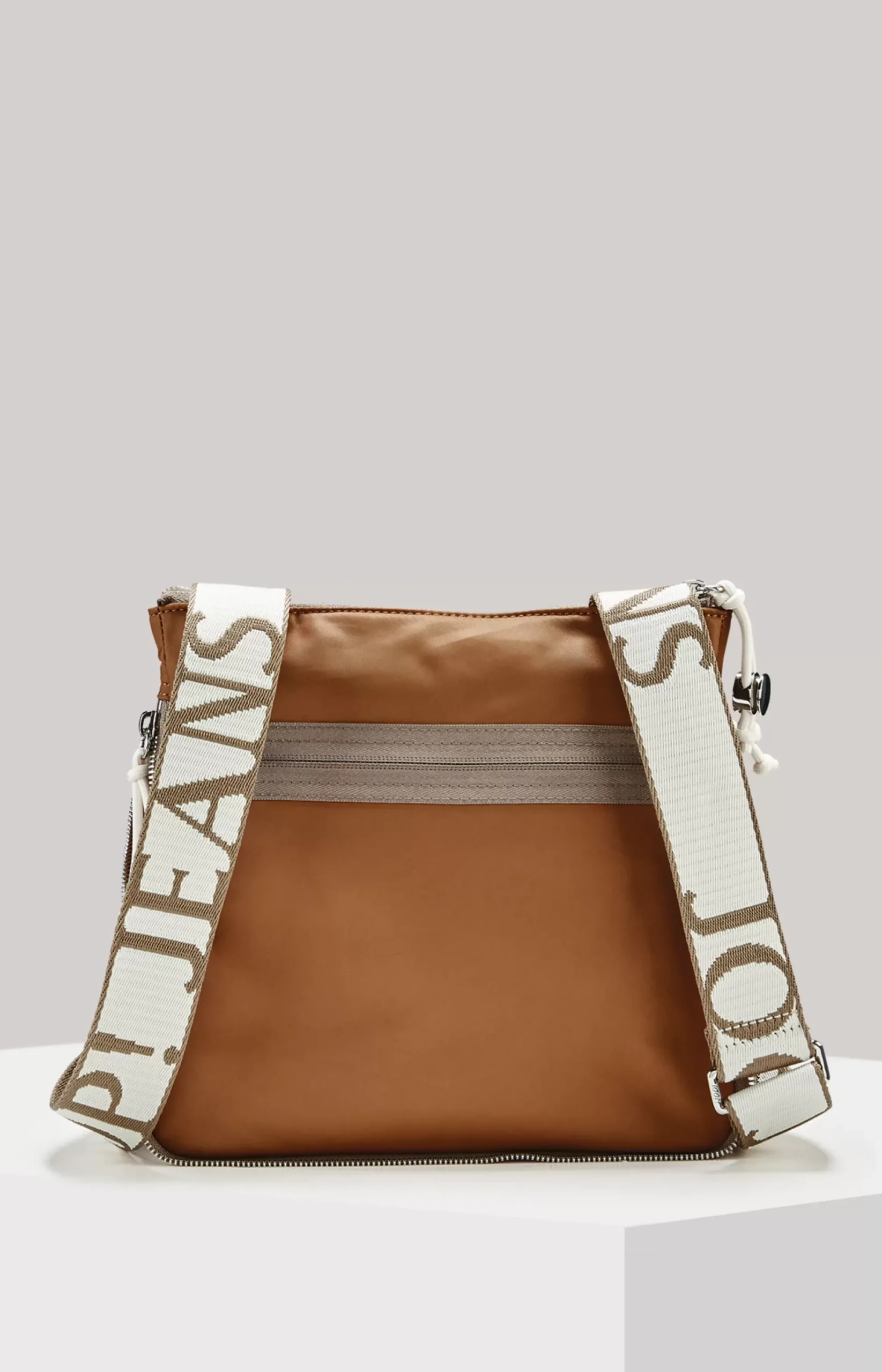 New JOOP! Lietissimo Lilou Shoulder Bag in brown