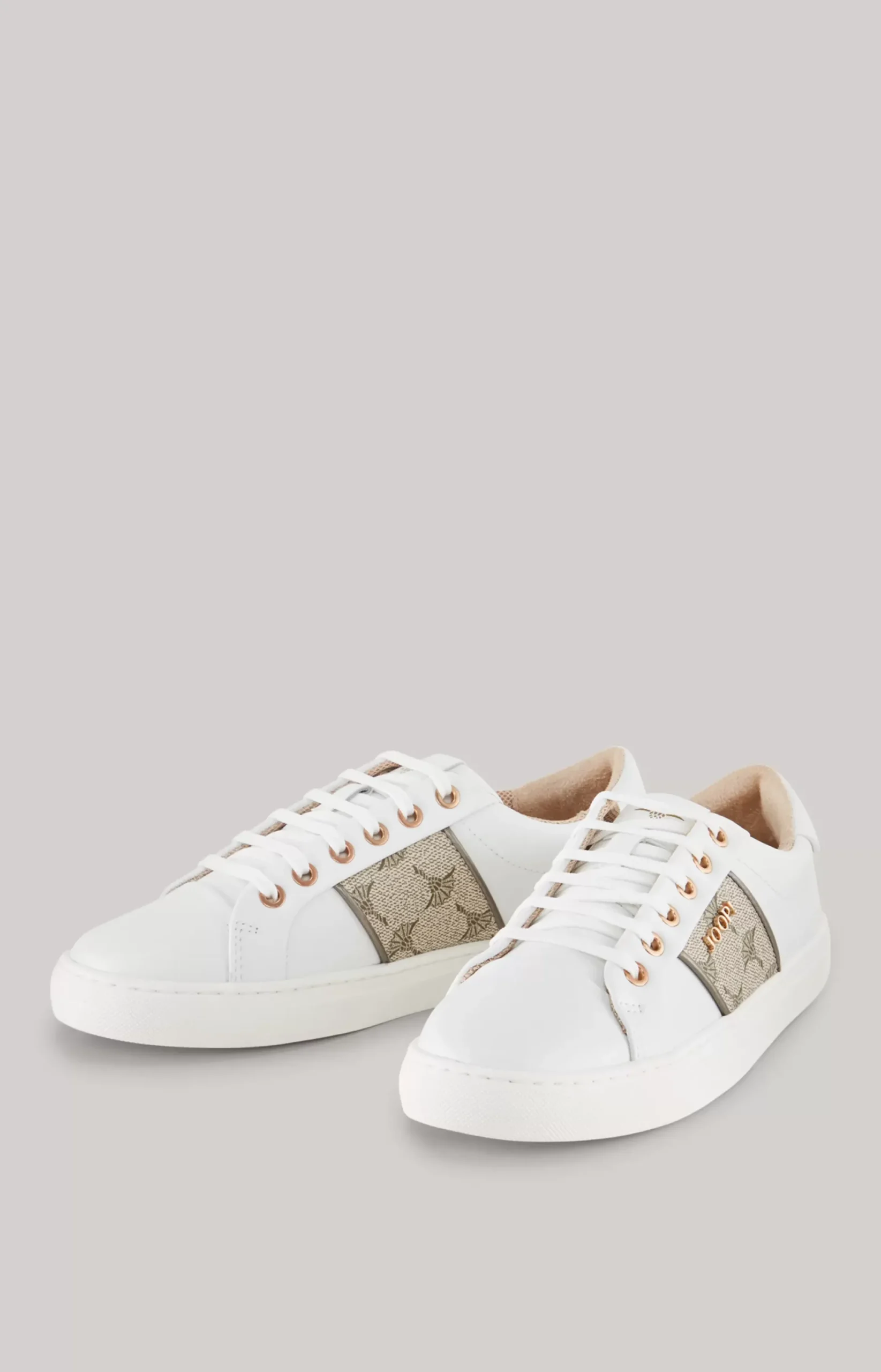 Online JOOP! Mazzolino Lista Coralie Trainers in off-white/beige