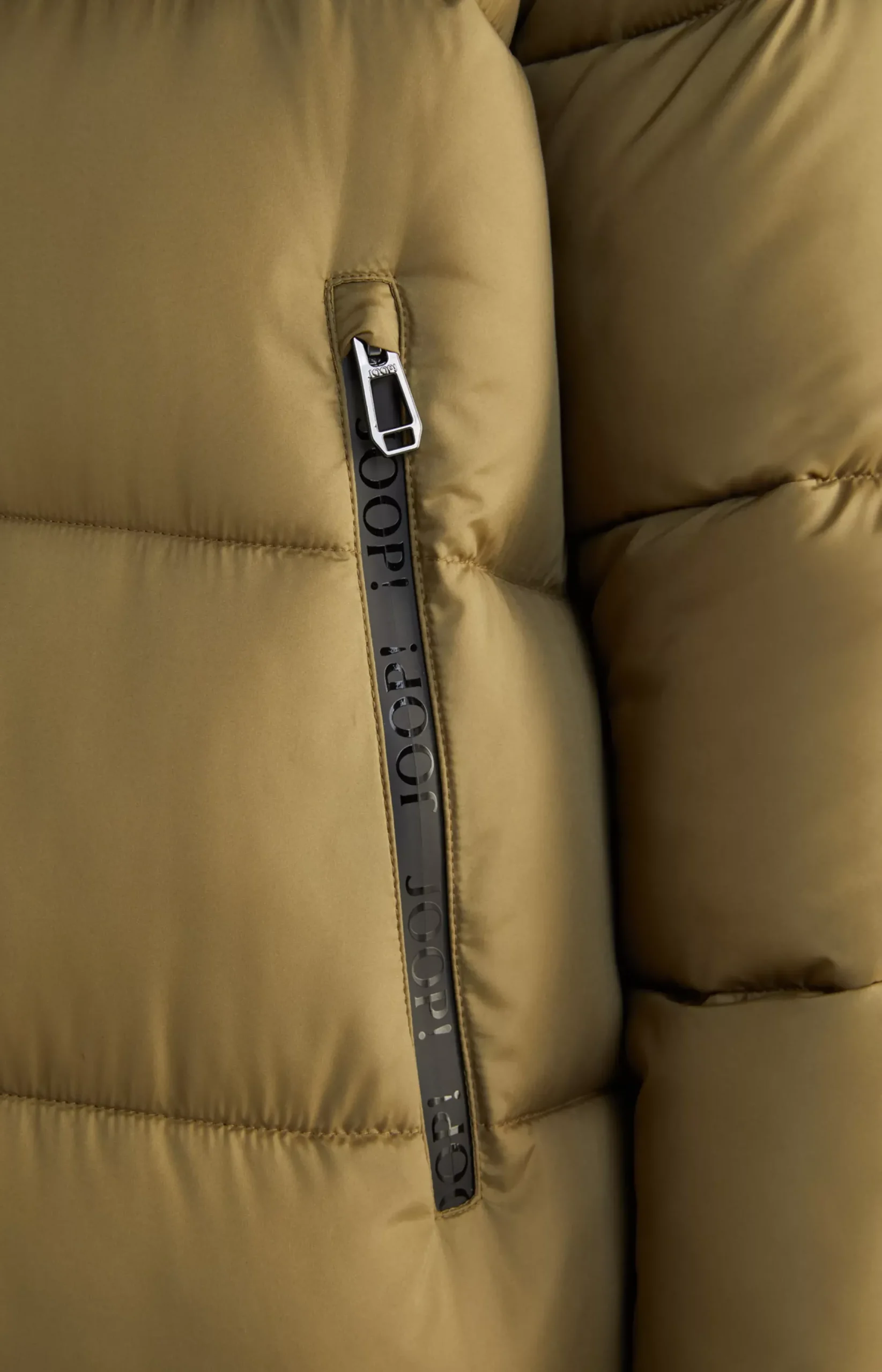 Outlet JOOP! Quilted Coat in olive