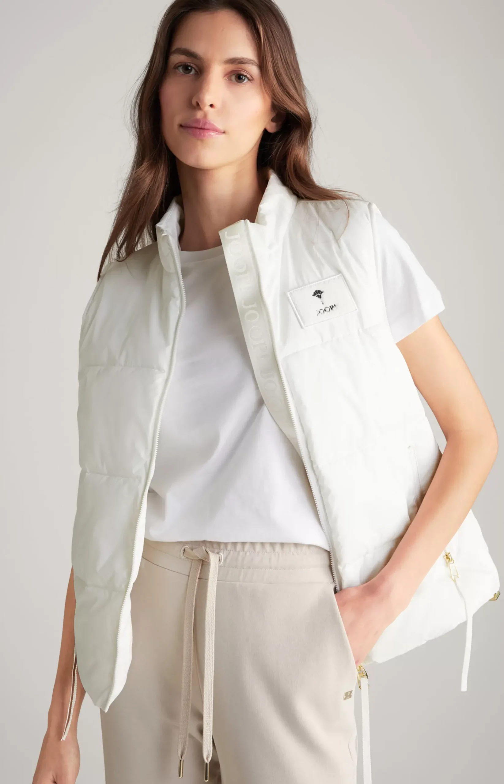 Hot JOOP! Quilted Waistcoat in off-white