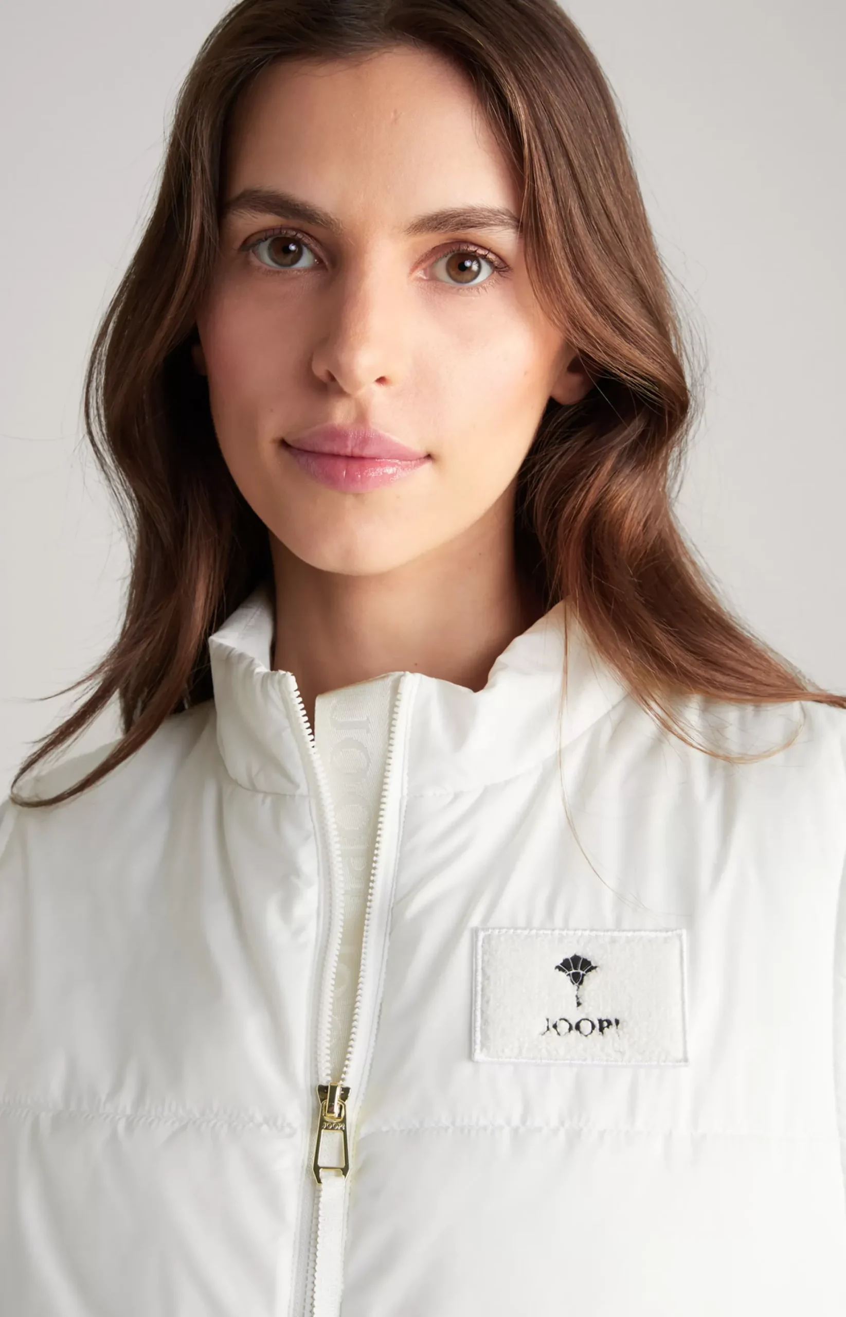 Hot JOOP! Quilted Waistcoat in off-white