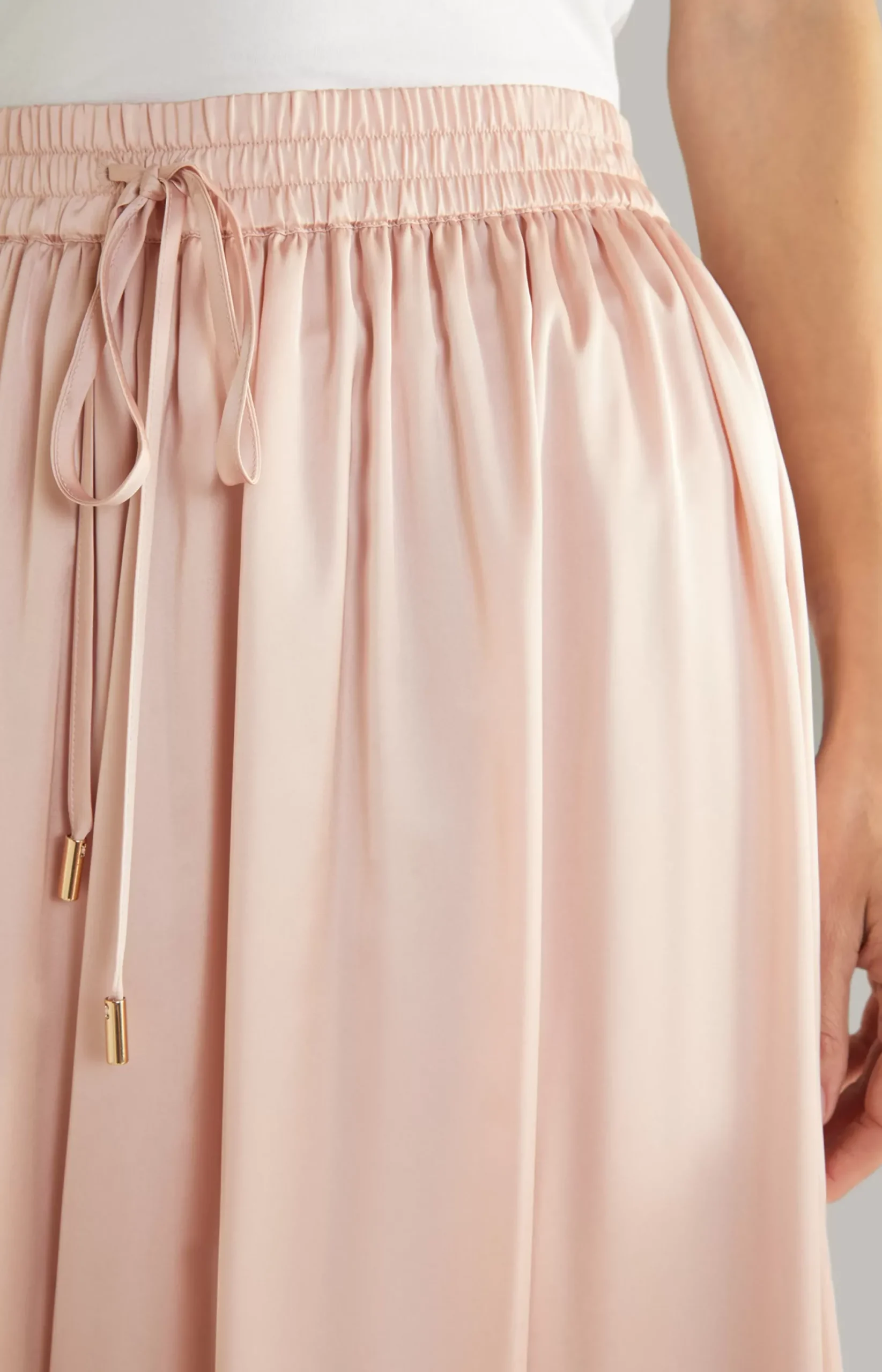 New JOOP! Satin Skirt in Rose pink