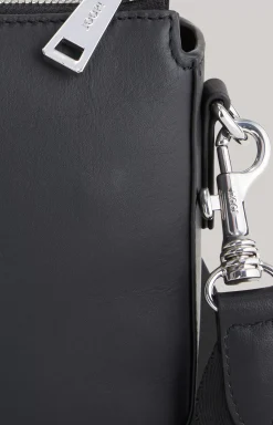 Outlet JOOP! Sofisticato Jasmina Leather Shoulder Bag in black