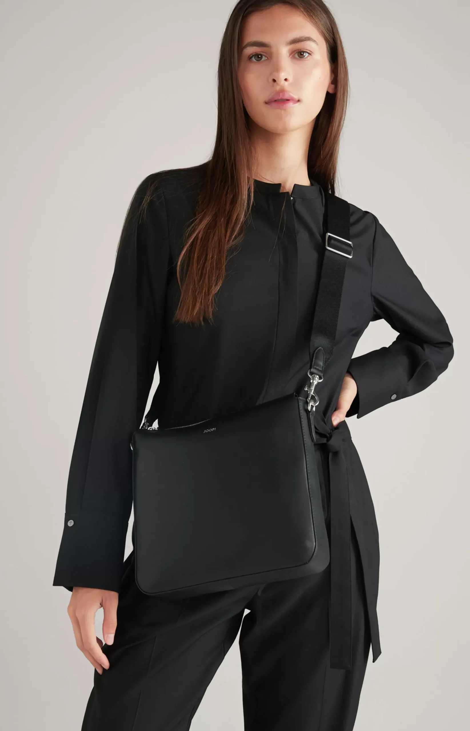 New JOOP! Sofisticato Jasmina Shoulder Bag in black