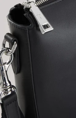 New JOOP! Sofisticato Jasmina Shoulder Bag in black