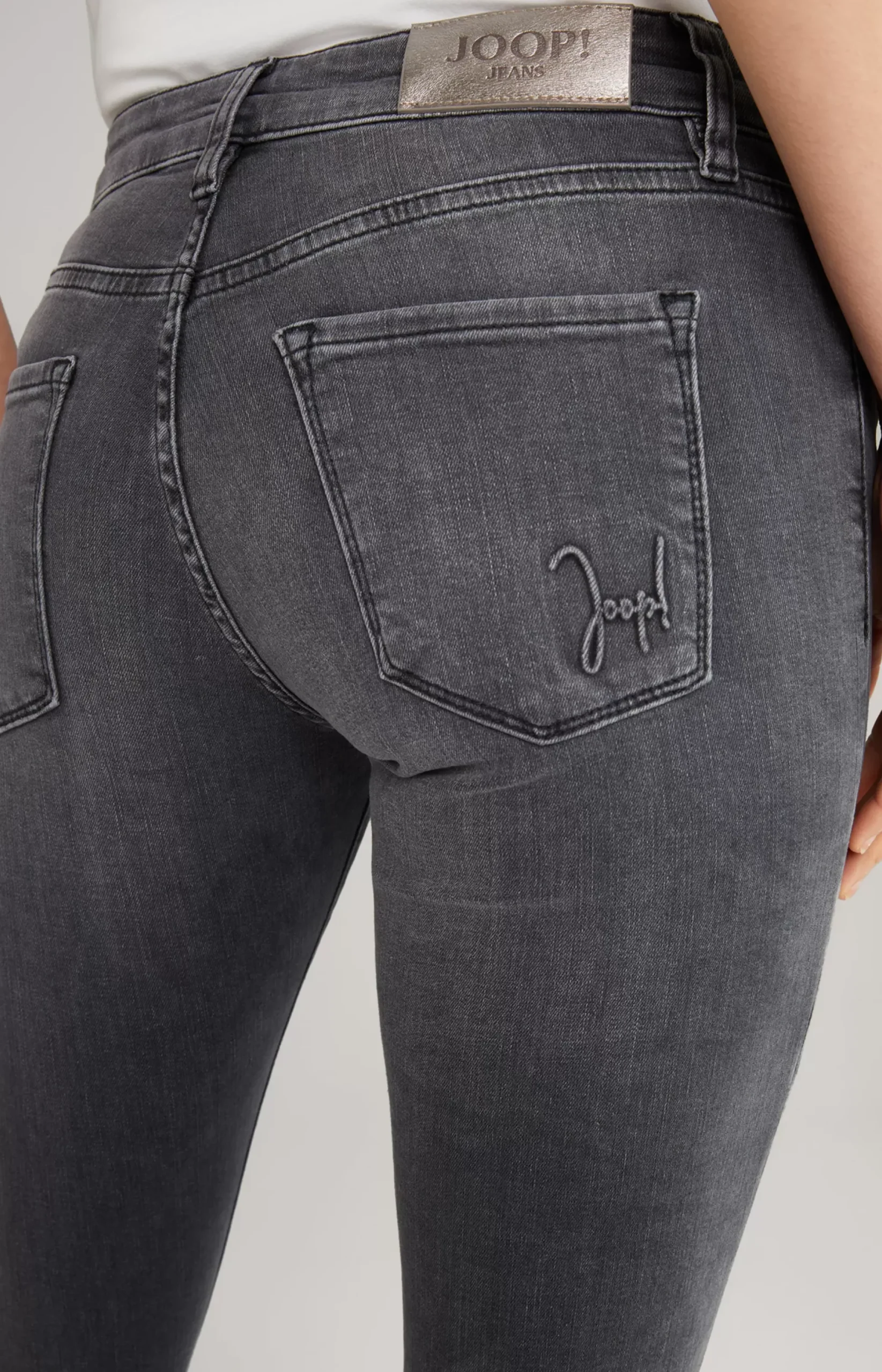 Hot JOOP! Sue skinny Jeans in in a washed look grey