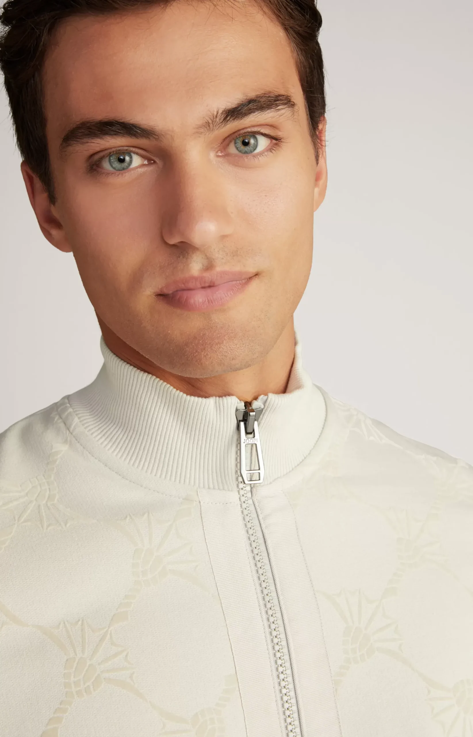 New JOOP! Tamilo Sweatshirt Jacket in off-white