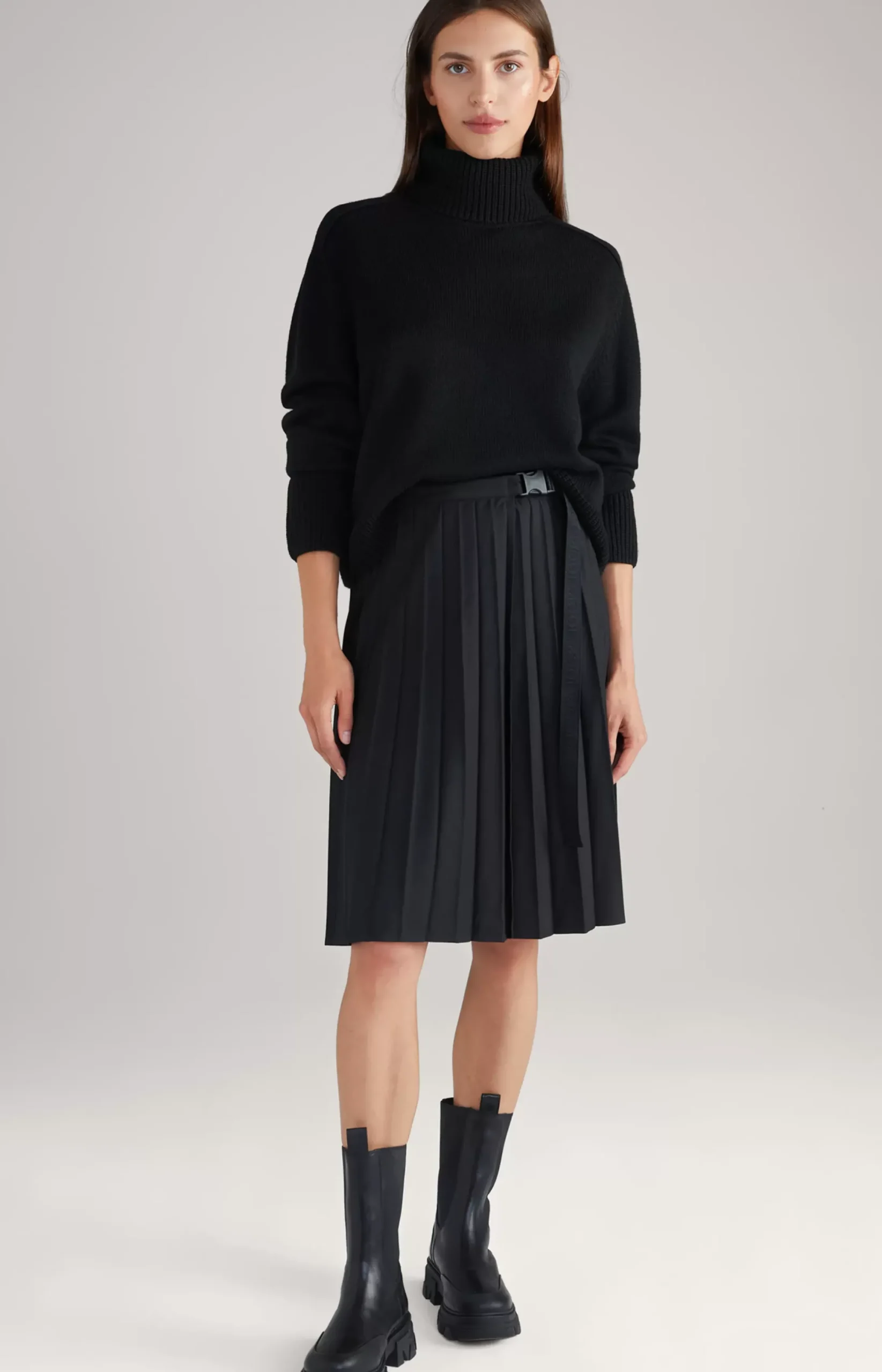 New JOOP! Twill Skirt in black