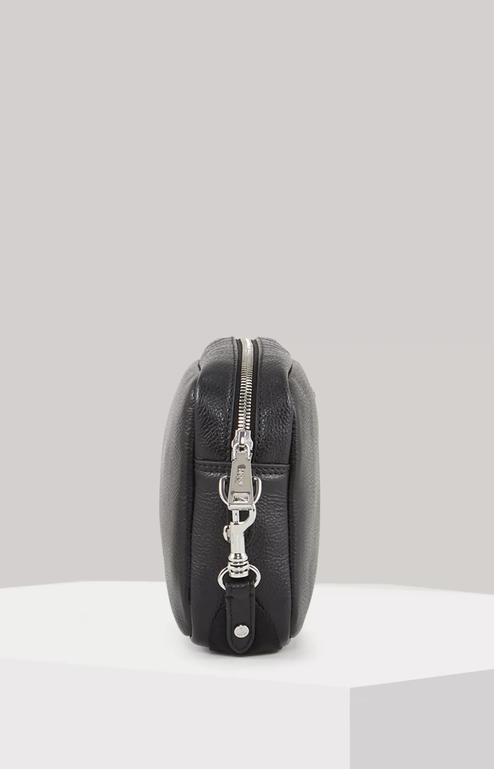 Online JOOP! Vivace Cloe Shoulder Bag in black